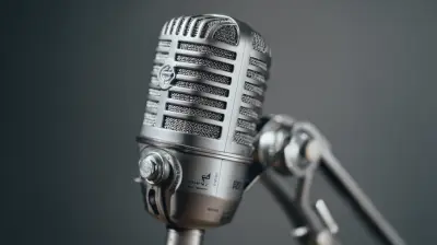 How to Start a Tech Podcast with Minimal Gear in 2026