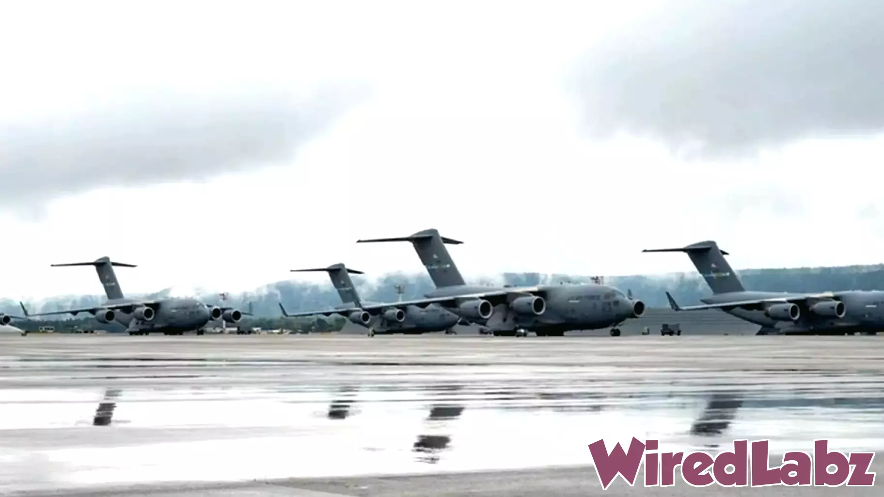 US monitor Persian Gulf after considerable military build-up