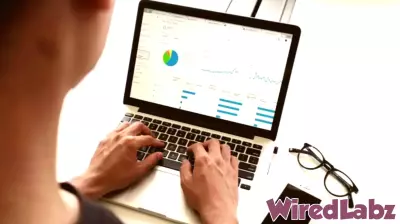 Retail Investors’ Verdict: Micron Technology (MU) is Better Than Space (SPCX)